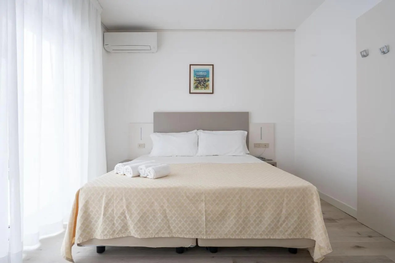Hotel Boston 3 Stelle Superior Frontemare Lido di Jesolo