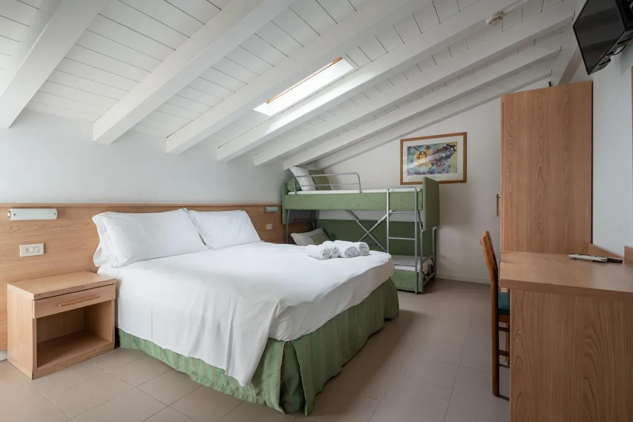 Hotel Boston 3 Stelle Superior Frontemare Lido di Jesolo
