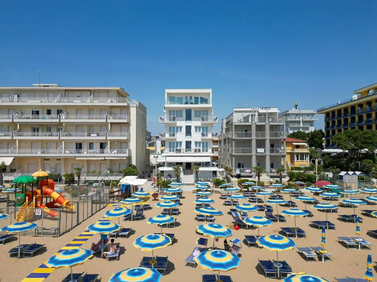 Hotel Boston 3 Stelle Superior Frontemare Lido di Jesolo