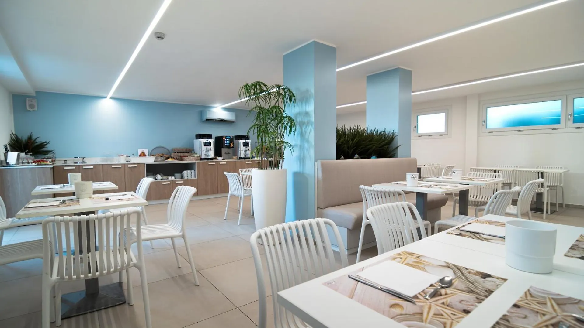 ***  Hotel Boston 3 Stelle Superior Frontemare Lido di Jesolo Italy